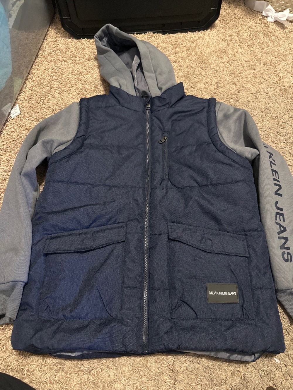 Calvin Klein Jeans boys sweater vest jacket XL